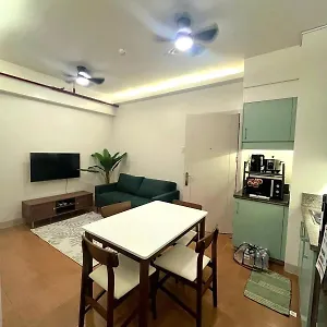 https://bnb-pioneer-woodlands.angeleshotels.net